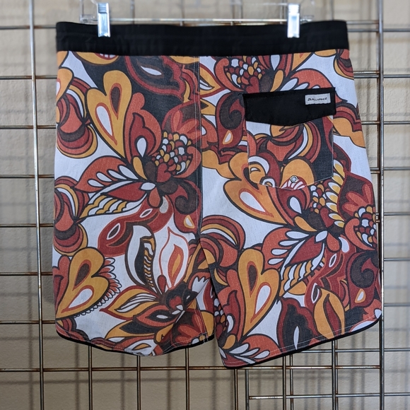 Men's board shorts. 34" waist. - Picture 8 of 10